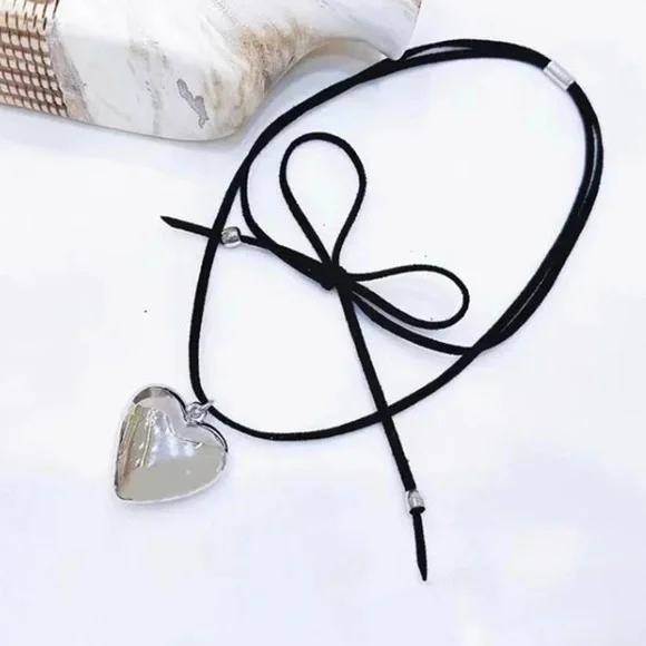 Silver Heart Pendant Choker Necklace - Picture 3 of 4